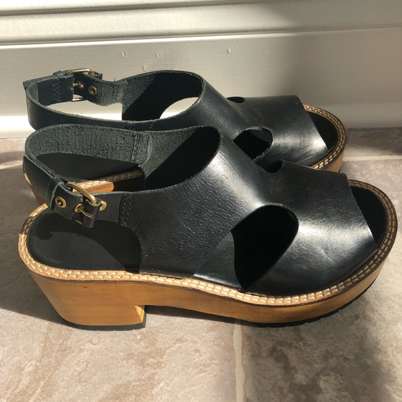 Urban Outfitters Wooden Platform Sandals - Picture 2 of 4